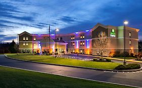 Holiday Inn Express Harrisburg